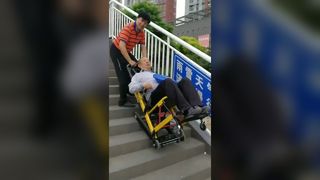 BR-SC003 電動電動階段昇降車椅子